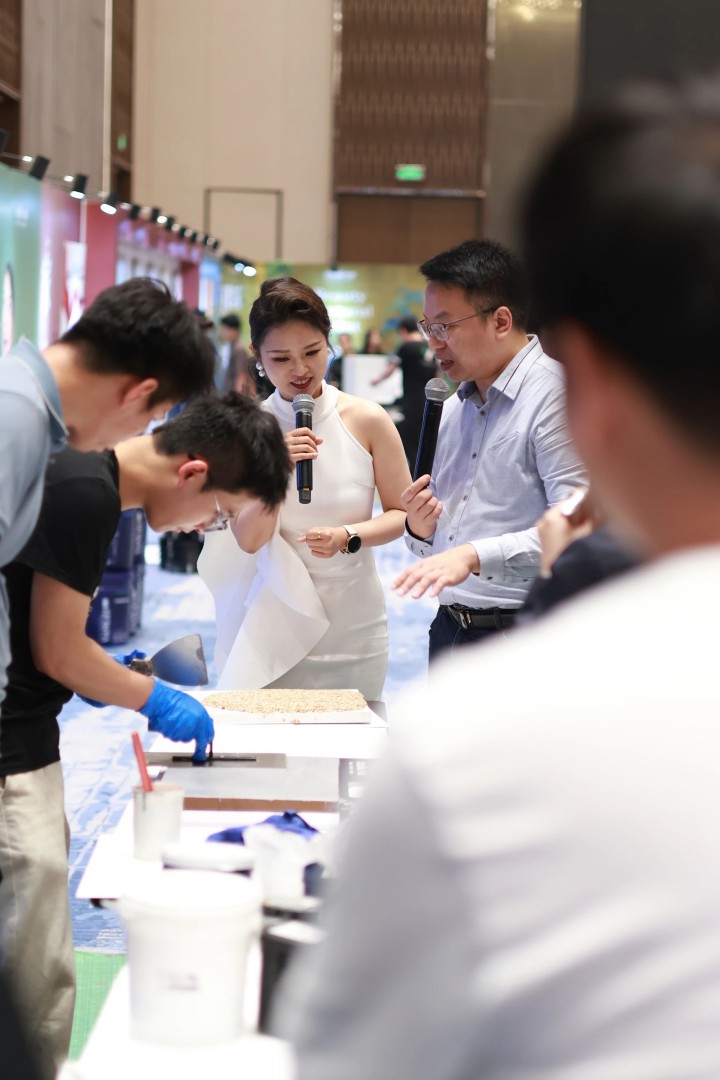 一場發(fā)布會，一場千人狂歡嘉年華 | 2025萬磊廣佛千人行完滿成功