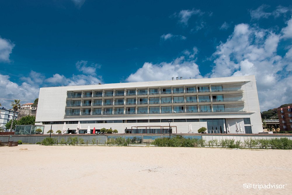 史無(wú)前例！中國(guó)微水泥品牌，打入西班牙本土四星級(jí)酒店！