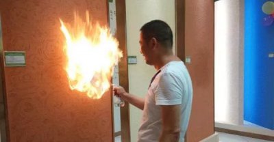 萬磊水性硅藻泥是否經(jīng)得起考驗(yàn)？新浪第一手測評(píng)結(jié)果曝光！