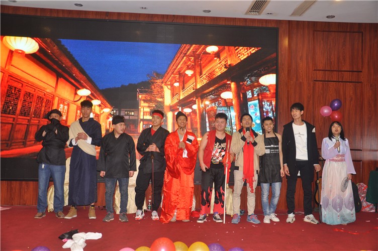 萬磊人歡聚一堂，只為追逐2020“萬磊夢(mèng)”！